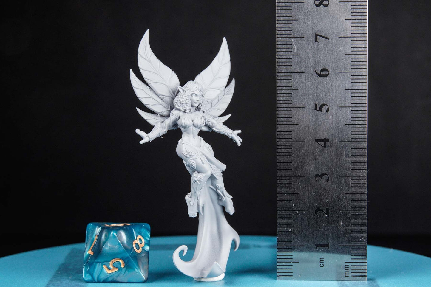 Myrilla - 3D Printed Miniature - Fantasy Miniature - Tabletop Miniature - D&D - RN Estudio