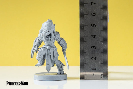 Feral Skull Hunter Argent Leader - 3D Printed Miniature - Fantasy Miniature - D&D - Papsikel