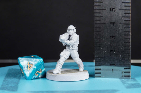 Spaceborn Defender F - 3D Printed Miniature - Sci-Fi Miniature - D&D- Papsikel